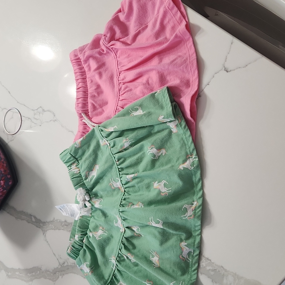 (2) 4T skorts- mixed brands